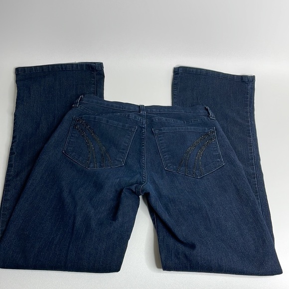 Nydj Not your daughter's jeans Dark wash bootcut high rise size 6. - Picture 6 of 13